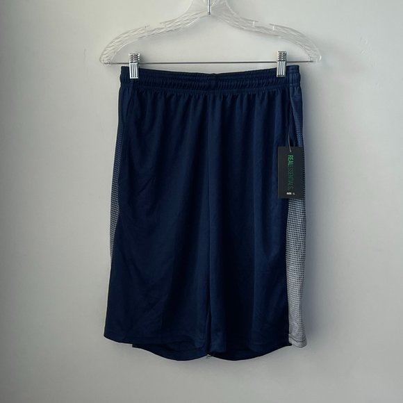 Real Essential Shorts - Picture 3 of 6